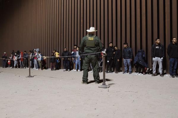 特朗普时代边境规则的终结如何使拜登的移民政策复杂化