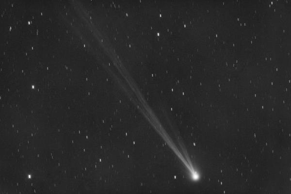 如何观看下周最接近地球的西村彗星