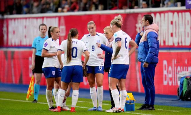 萨琳娜·维格曼表示，英格兰队在比利时失利后不会惊慌失措