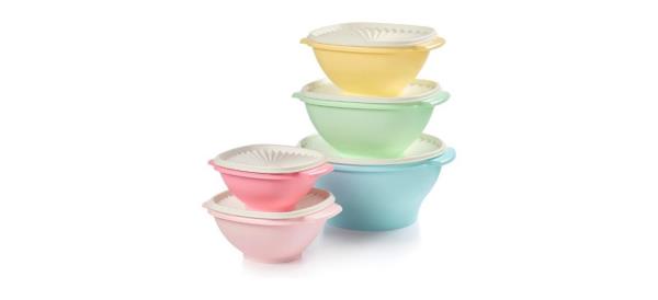 Tupperware Heritage Collection 5 Bowls + 5 Lids in pink, blue, yellow and green